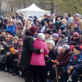 9 мая. Вручение цветов ветеранам